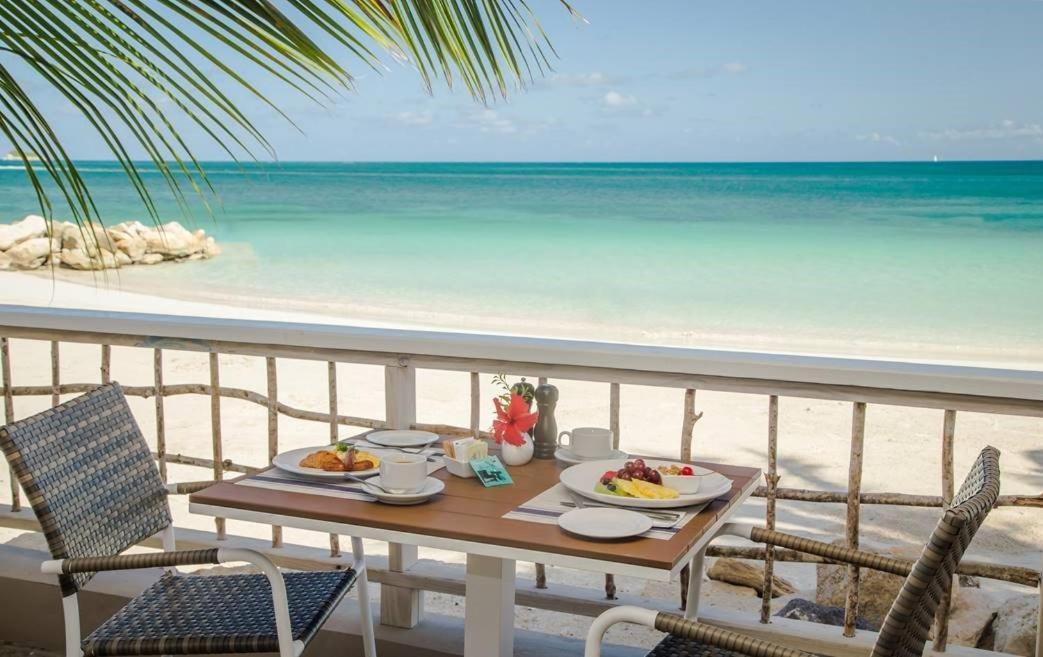 Siboney Beach Club St. John's Bagian luar foto